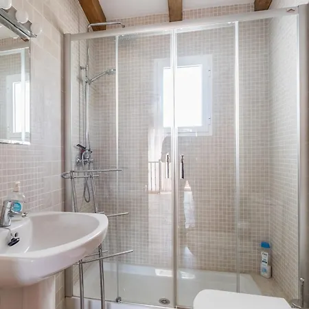 Charming House With Private Pool And Garden Holiday home *