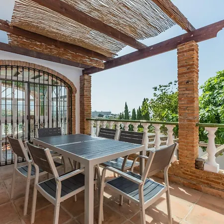 Charming House With Private Pool And Garden Nerja