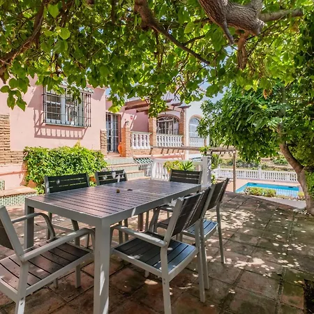 Casa de Férias Charming House With Private Pool And Garden Nerja
