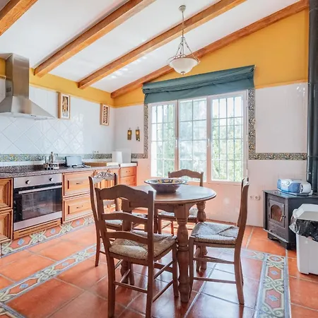 Casa de Férias Charming House With Private Pool And Garden *
