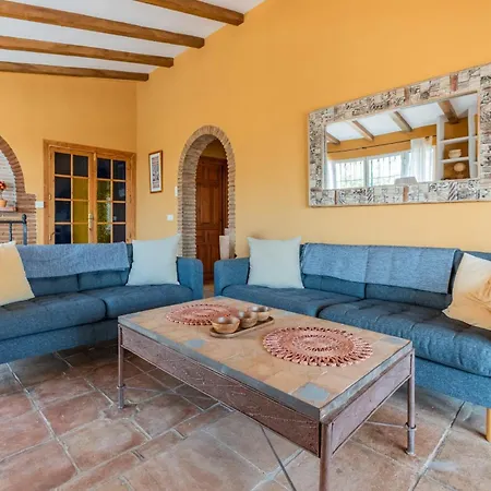 Charming House With Private Pool And Garden Nerja